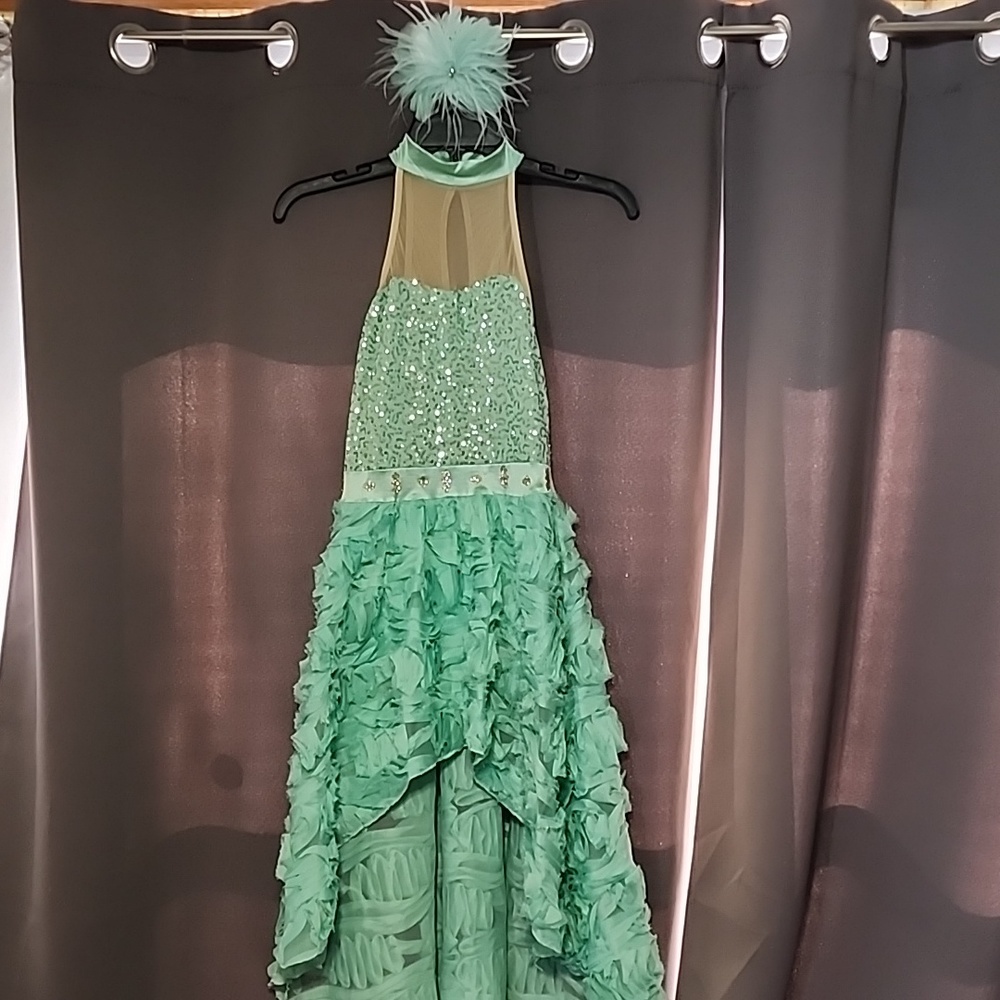 Girls Lyrical costume size LC